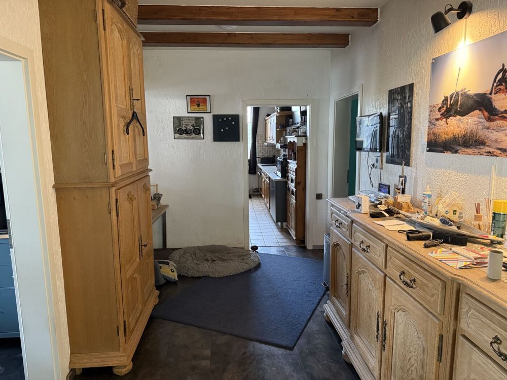 7 Parteienhaus mit schönem Innenhofgarten und Car-Ports in Duisburg Mittelmeiderich