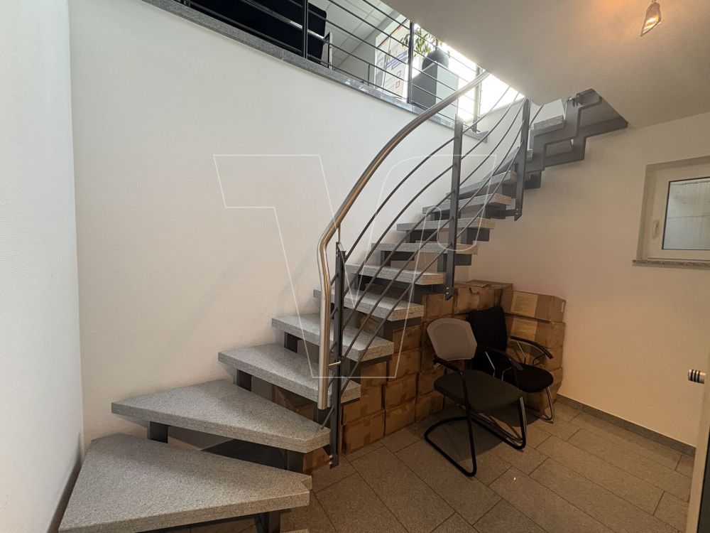 Zugang Untergeschoss