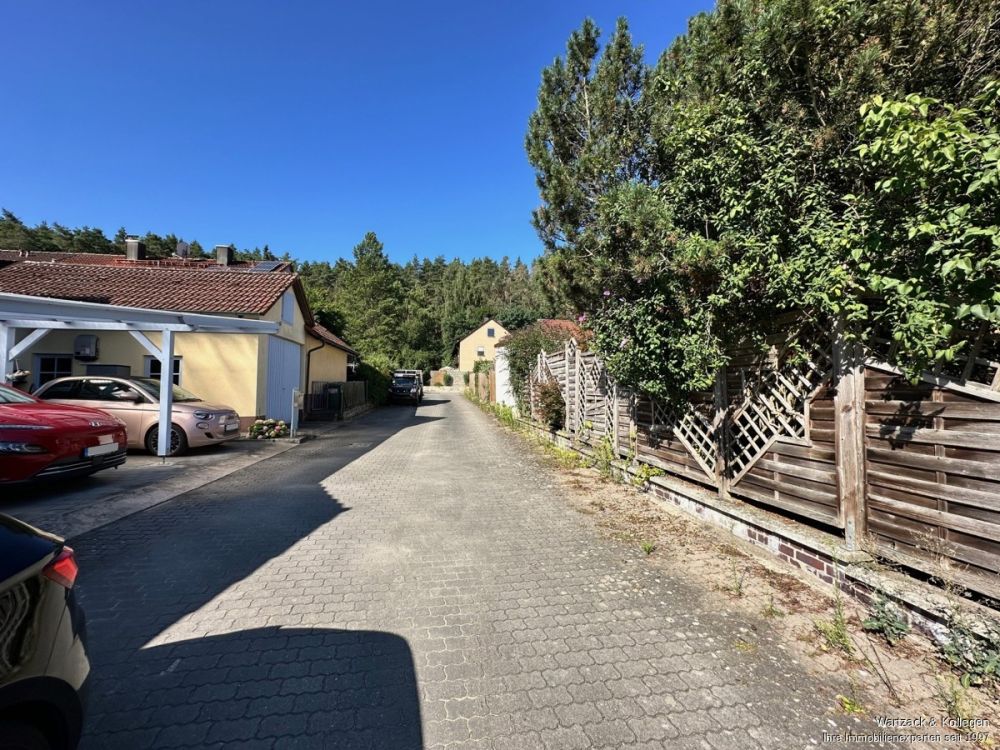 Sonnenplatz im Grünen! 
Baugrundstücke für Einfamilienhäuser 
in Schwabach-Penzendorf