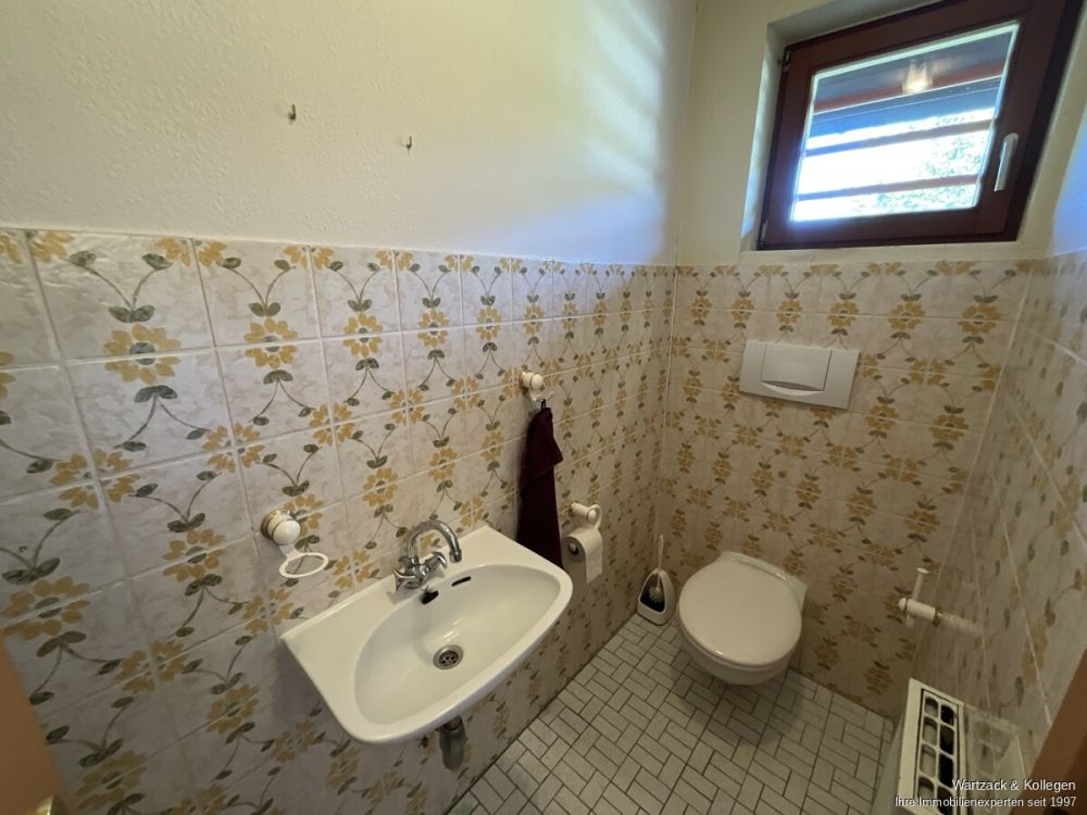 Der Aufwand lohnt sich 
- Einfamilienhaus mit Renovierungsbedarf 
auf traumhaftem Grundstück