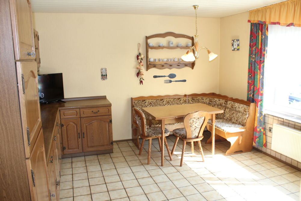 Kelkheim-Fischbach
Schönes Reihenmittelhaus in guter Lage