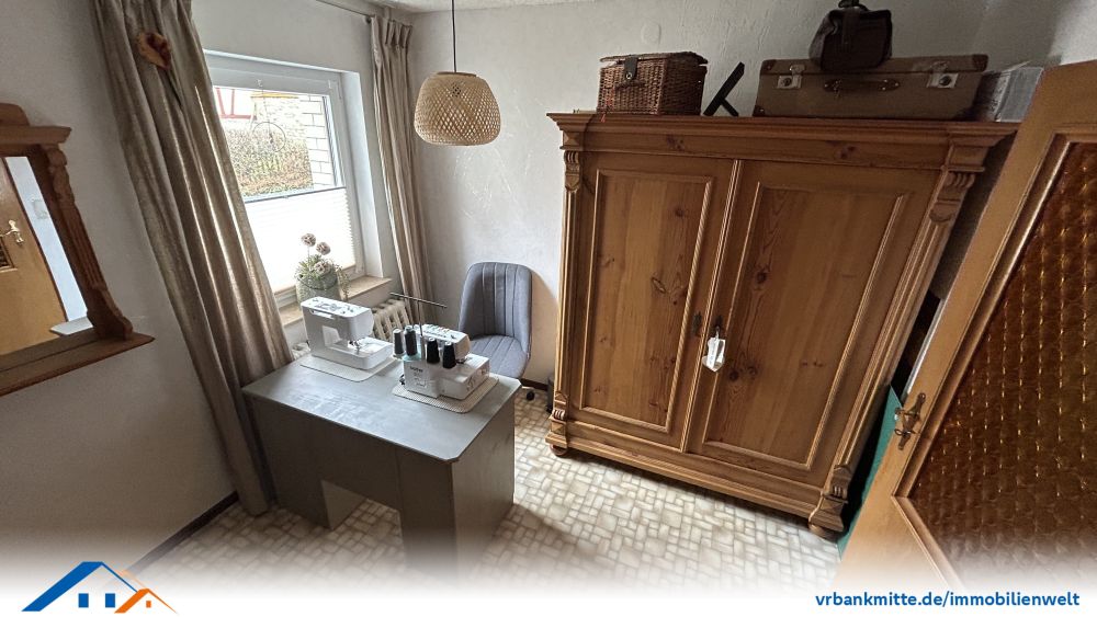 Gepflegtes Einfamilienhaus - auch als Mehrgenerationenhaus geeignet!