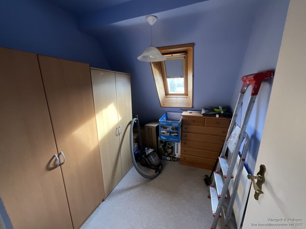 kleines Zimmer im DG