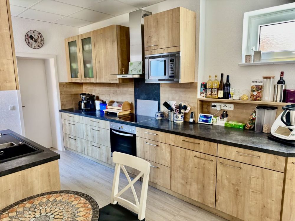 Historisches Juwel mit Scheune und Innenhof – 
eine Rarität im Herzen von Oberursel