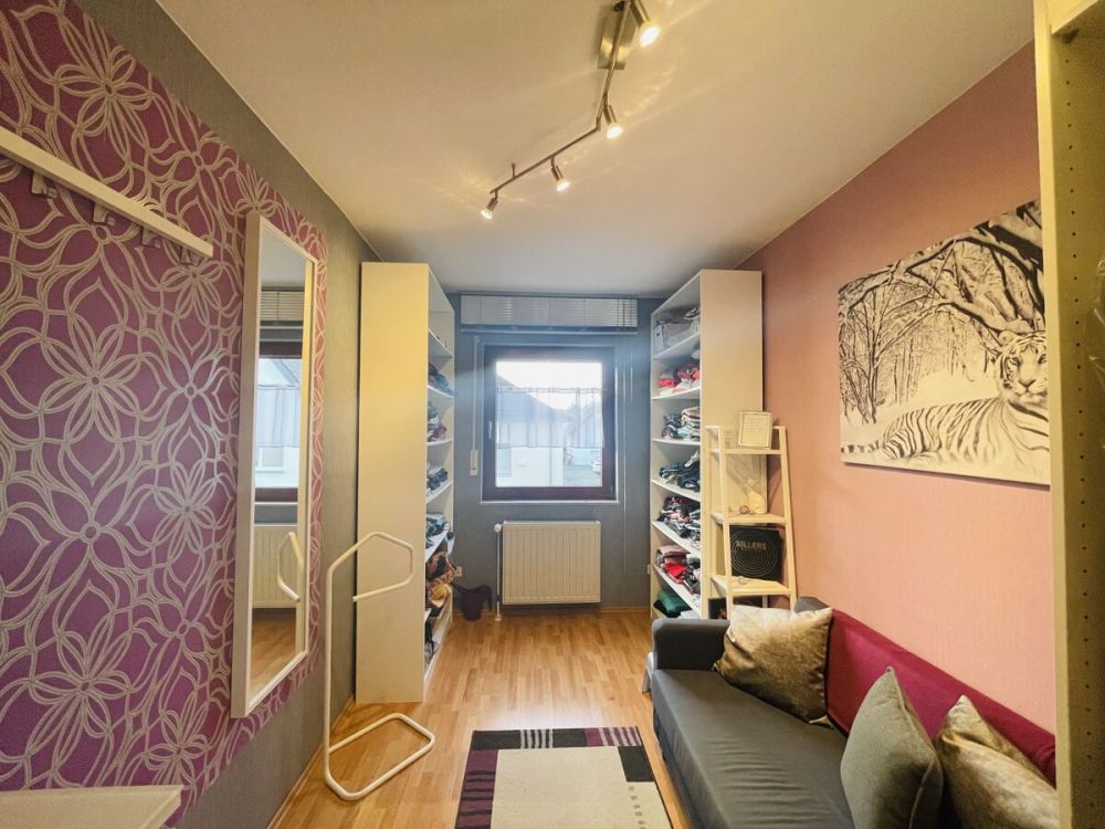 Ankleide-/Kinderzimmer