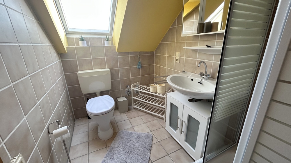 Attraktive und möblierte 3-Zimmer-Ferienwohnung, Nähe Nordsee in ländlicher Lage direkt am Jadebusen