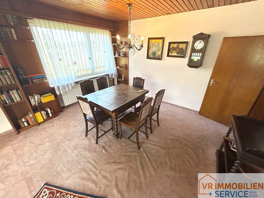 Licht, Luft & Lebensqualität: Großzügiger Bungalow mit Gartenparadies in 97633 Großbardorf!