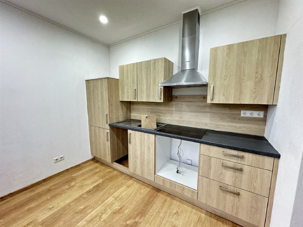 Vollständig Renovierte Doppelhaushälfte in Lingerhahn!