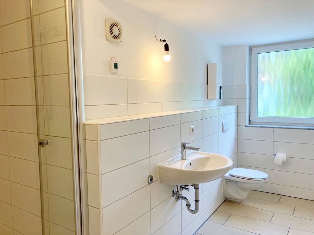 Zwei-/Dreifamilienhaus in Ortsrandlage von Kürten