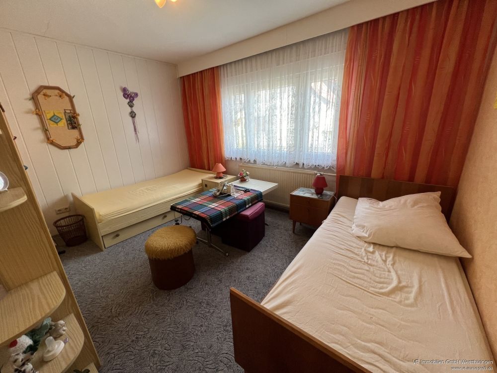 Großes Haus für kleines Geld im schönen Großvargula!