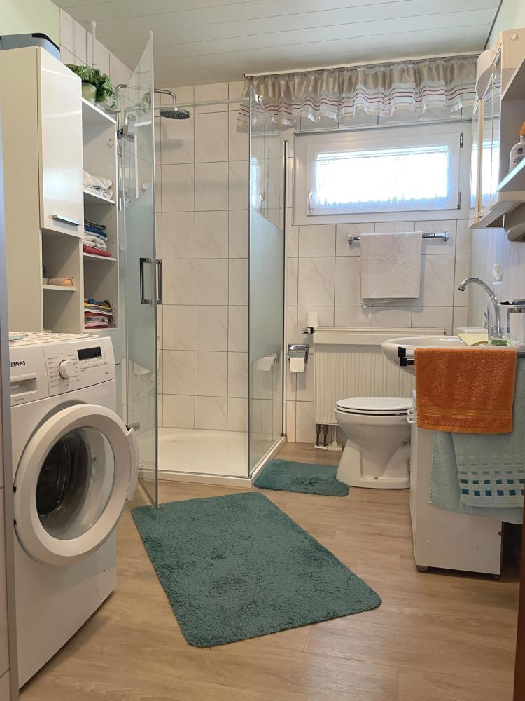 BUNGALOW-FERTIGHAUS AUF ÜBER 1.000 m²