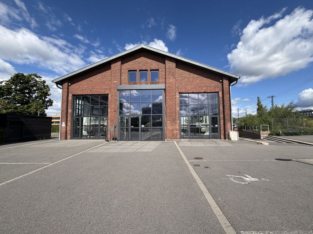 *EINZIGARTIG & MODERN*
geräumige Mietgewerbefläche direkt am Bahnhof von Rheine! (13)