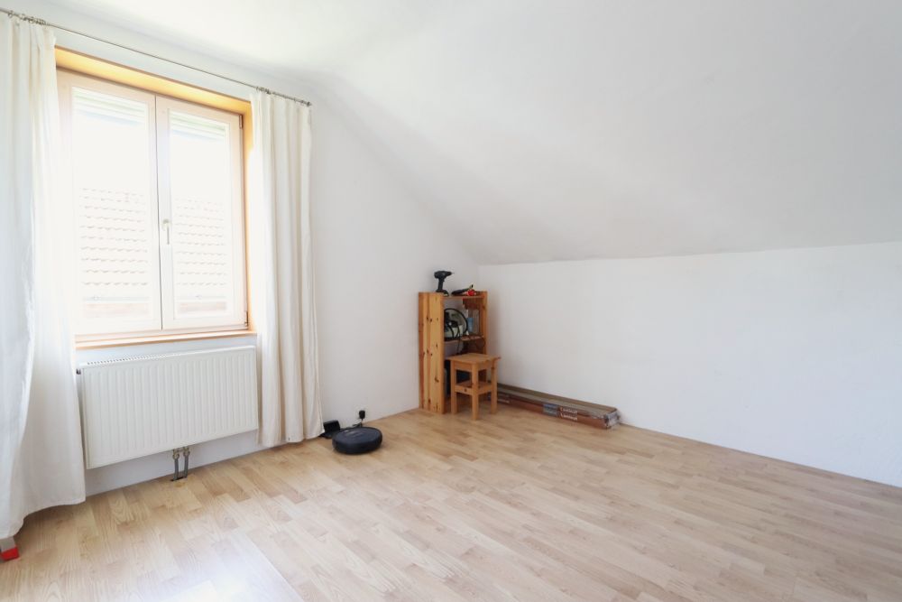 Zimmer Süd-Ost Obergeschoss