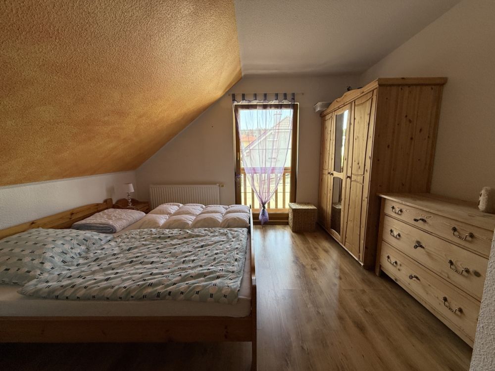 Neuwertiges Wohnhaus mit schönem Grundstück im Neubaugebiet!