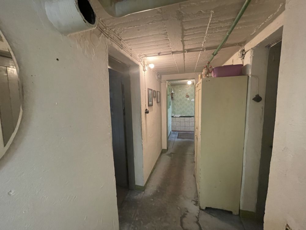 Zentral gelegenes Zweifamilienhaus mit viel Platz und schönem Garten!