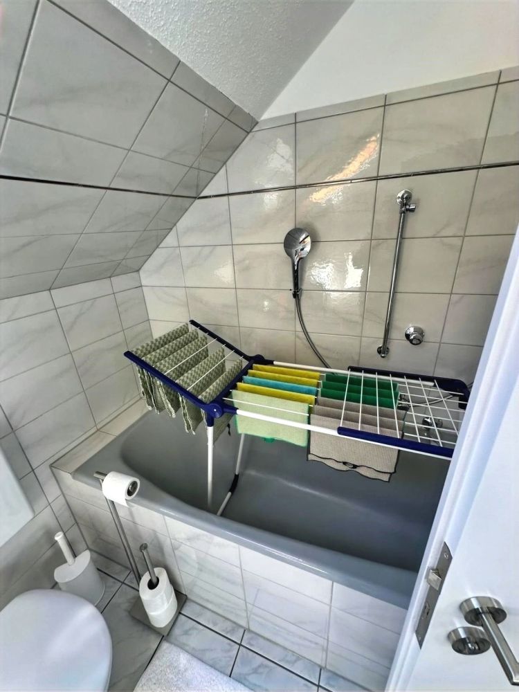 Große Dachgeschosswohnung in Ismaning