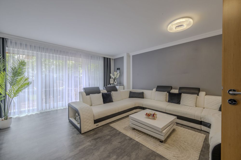 Kapitalanlage - Sehr gepflegtes, vermietetes Haus in ruhiger Lage