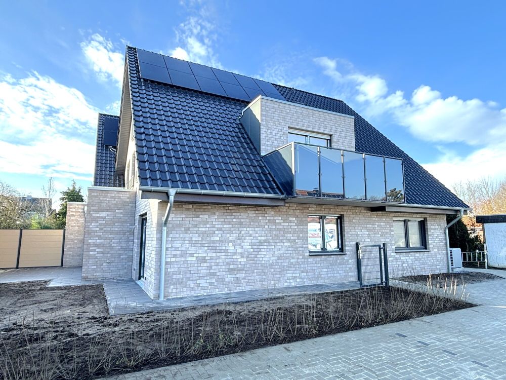 Wohnvergnügen satt! Moderne Dachgeschosswohnung im Doppelhaus in Nordwalde (14)