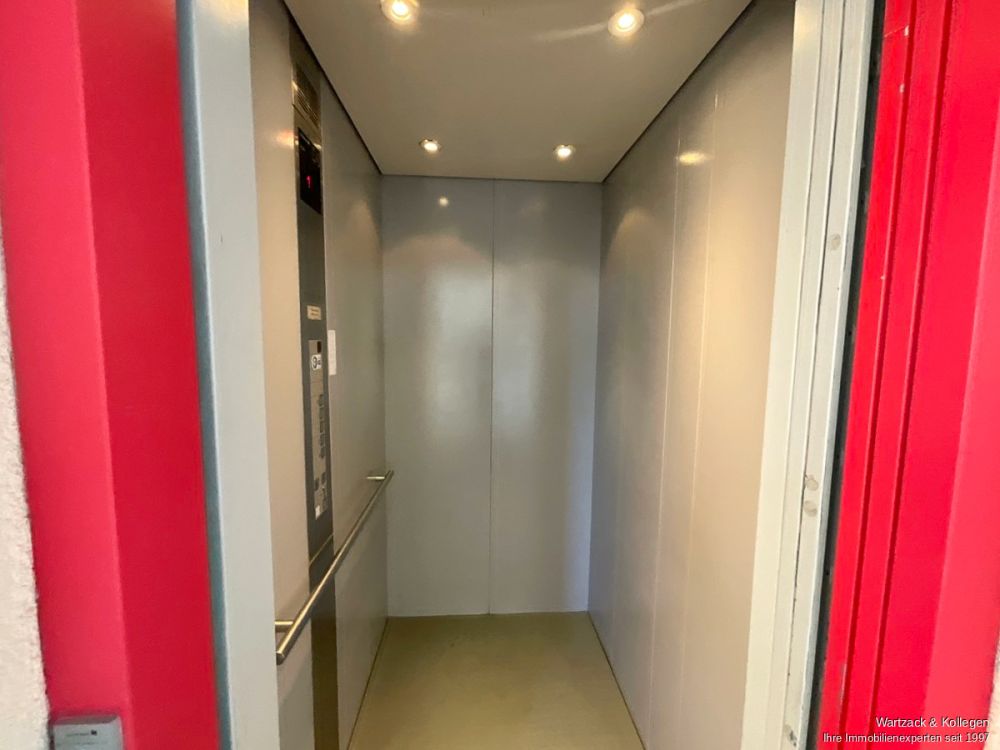 2-Zimmer-Wohnung 
mit ca. 52 m² Wohnfläche 
im betreuten Wohnen in Schwabach