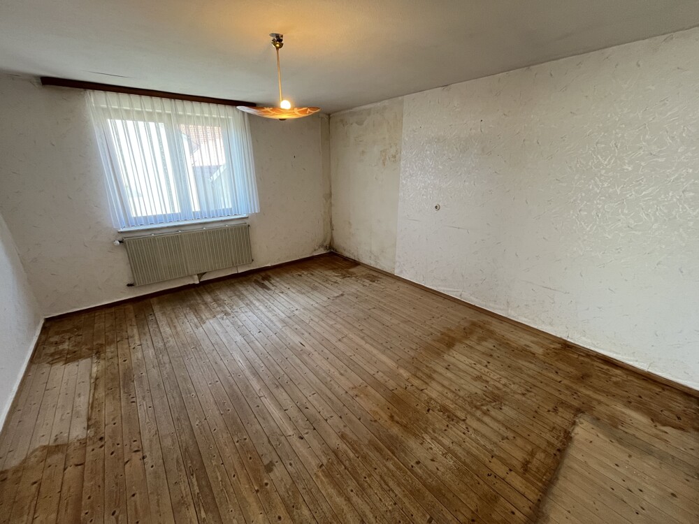 Charmantes Anwesen mit Scheune und Hofidylle in 97440 Ettleben