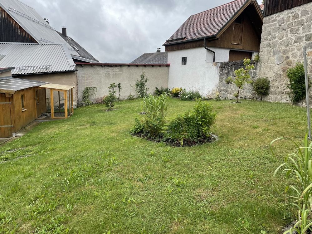 Zweifamilienwohnhaus im Herzen von Flossenbürg
