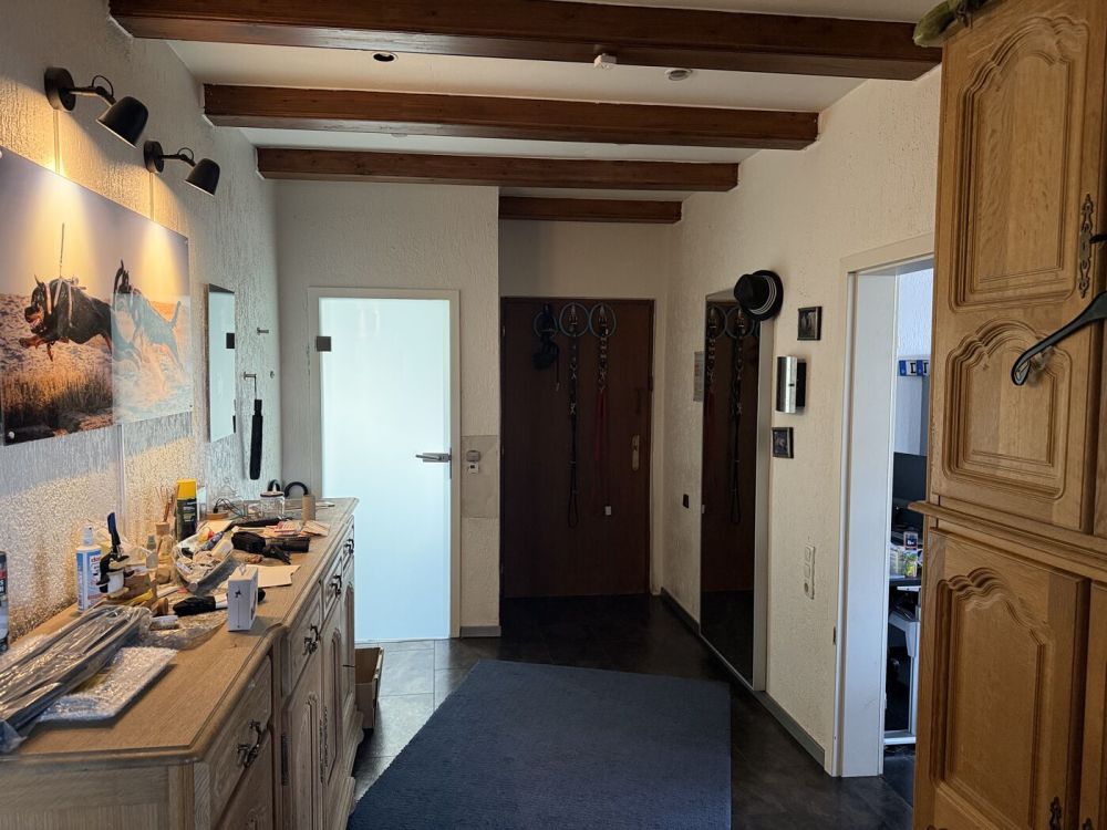 7 Parteienhaus mit schönem Innenhofgarten und Car-Ports in Duisburg Mittelmeiderich