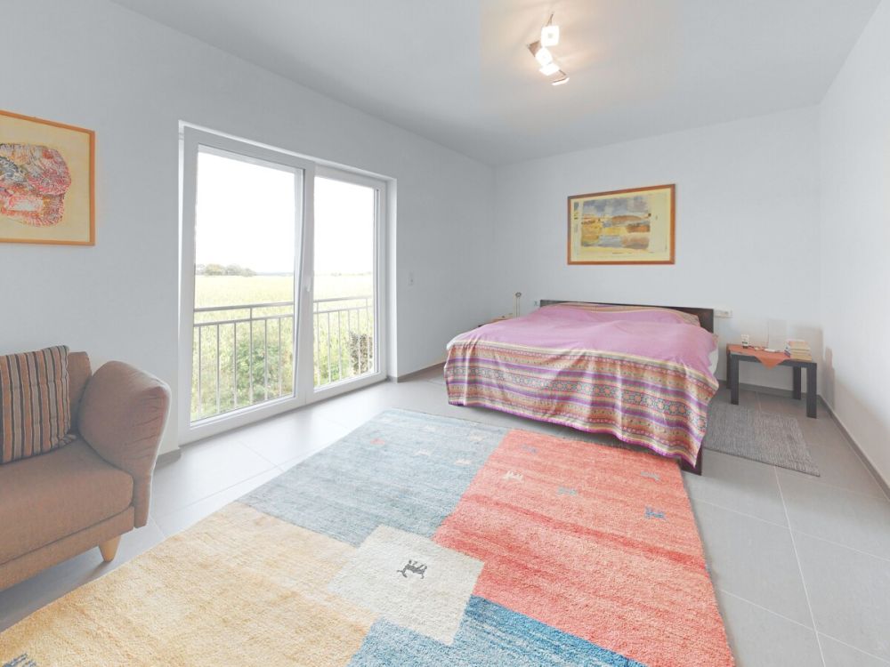 Sofort einziehen und wohlfühlen - Neuwertiges Einfamilienhaus in der Schloßstadt Schillingsfürst!