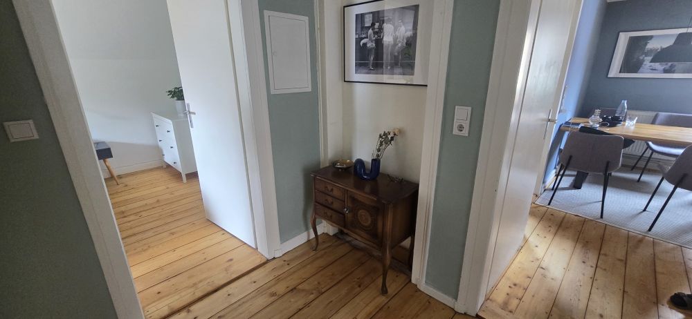 Haus & Loft, Nebengebäude & Hof, Arbeiten & Wohnen im einzigartigen Gebäudekomplex FfM Alt-Griesheim