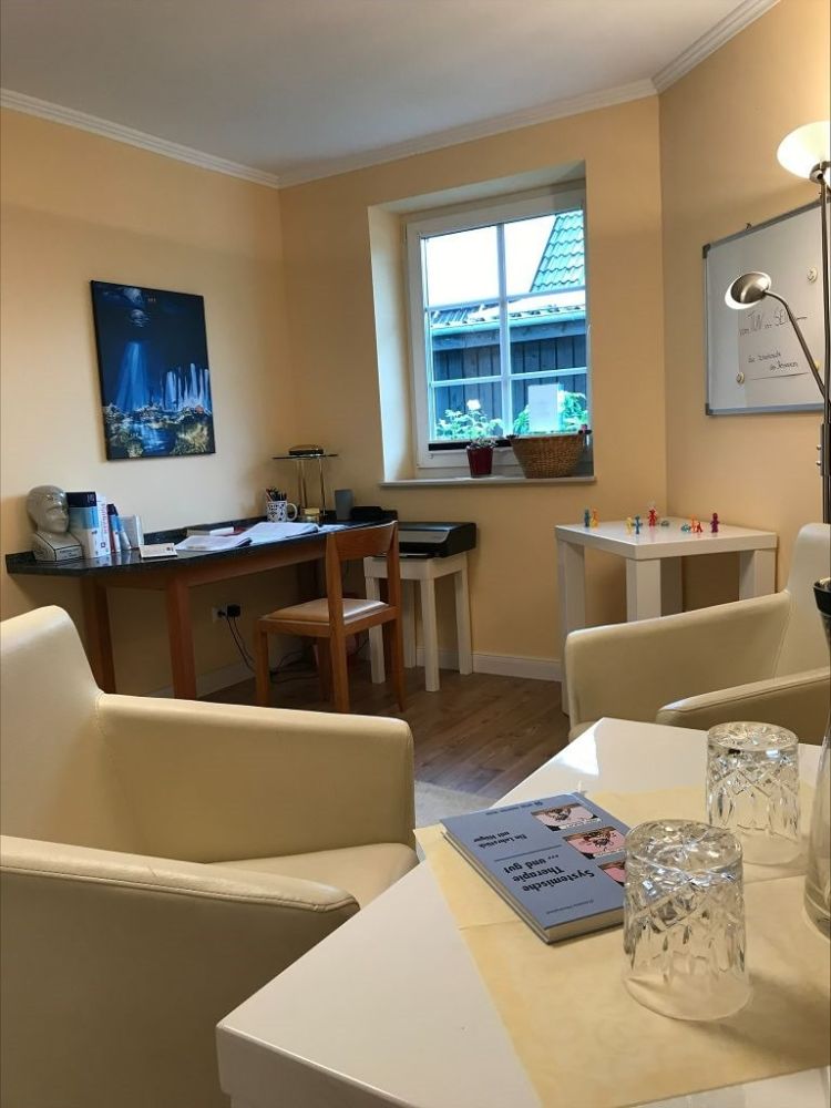 Traumhaftes EFH in sehr ruhiger Lage