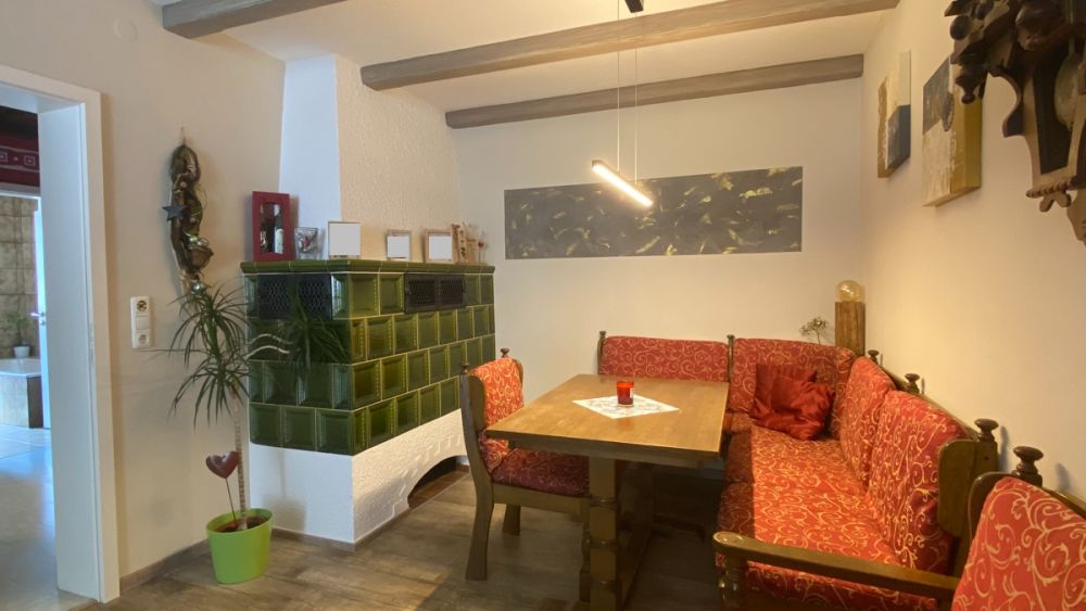 Alteingesessener Gasthof mit Mehrfamilienhaus in schöner Lage zwischen Erbendorf und Weiden