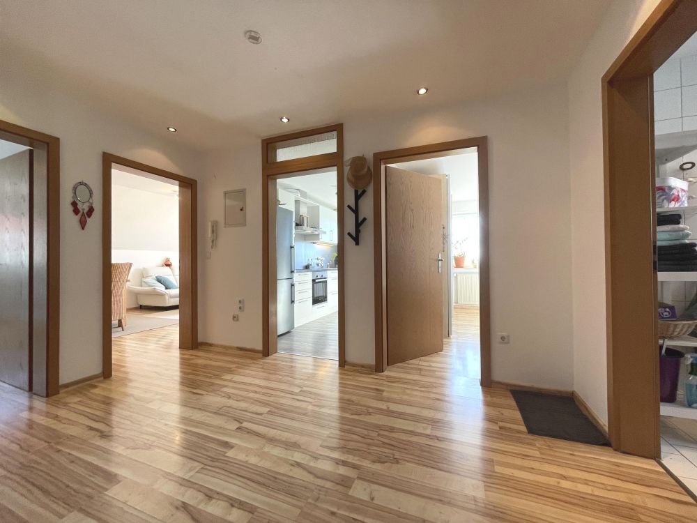 GEPFLEGTE ZWEITWOHNUNG - SOFORT VERFÜGBAR