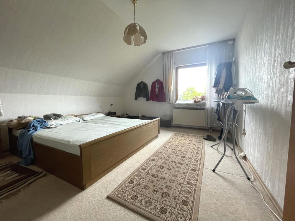 ZWEIFAMILIENHAUS + SOUTERRAIN IN DÖSINGEN