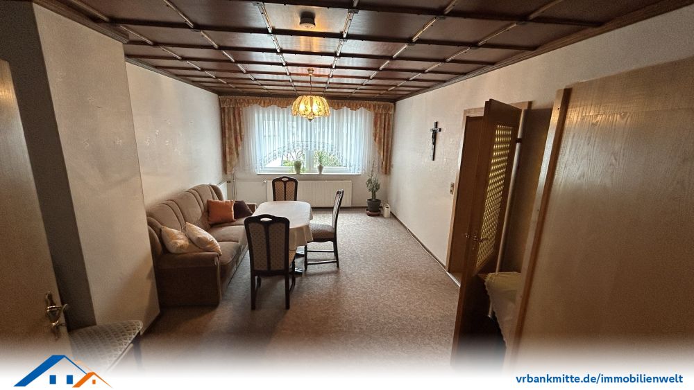 Gepflegtes Einfamilienhaus - auch als Mehrgenerationenhaus geeignet!