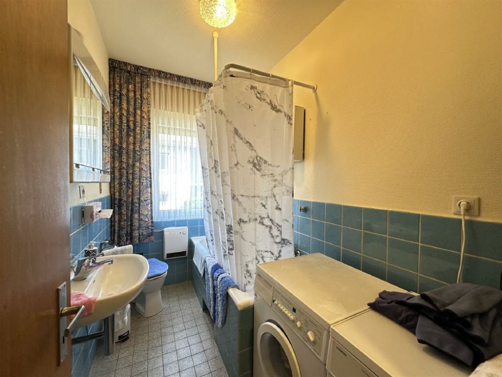 Schönes Einfamilienhaus mit Scheune und großem Grundstück