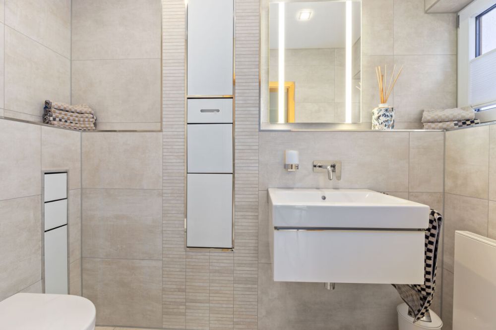 Einzigartiges Mehrgenerationenhaus inklusive traumhaftem Wellnessbereich auf weitläufigem Grundstück