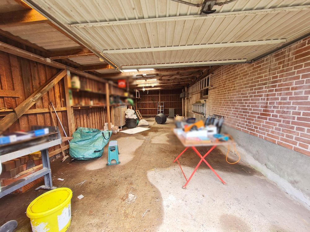 Großzügiges EFH samt liebevoll angelegtem, gepflegten Grundstück in Behrendorf