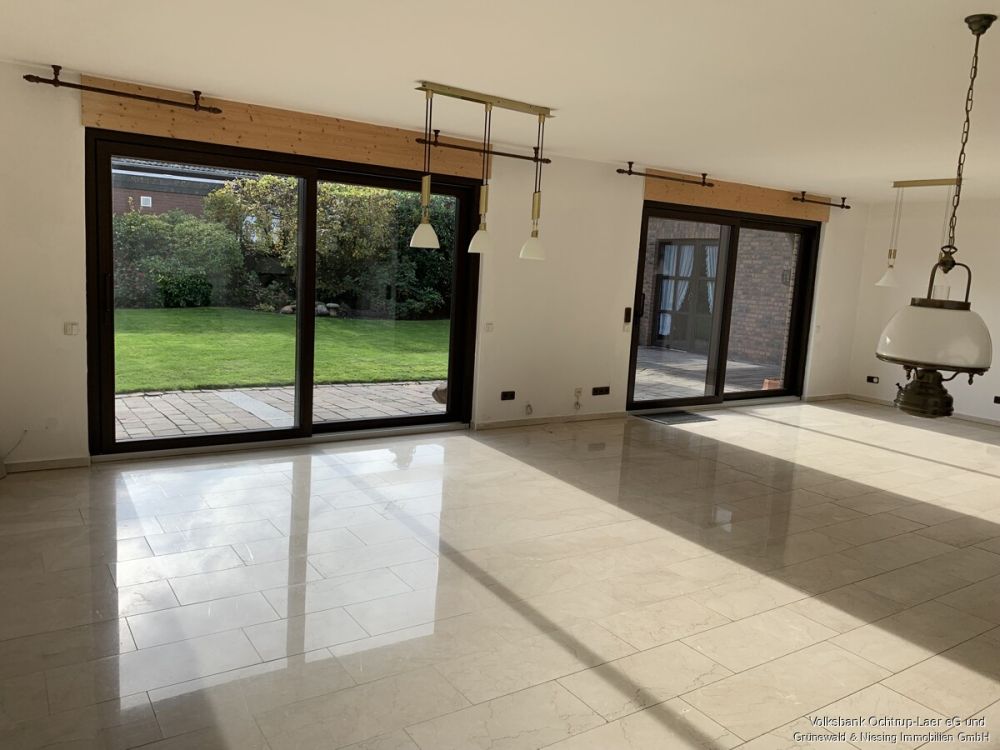 Charmantes Einfamilienhaus zur Miete !