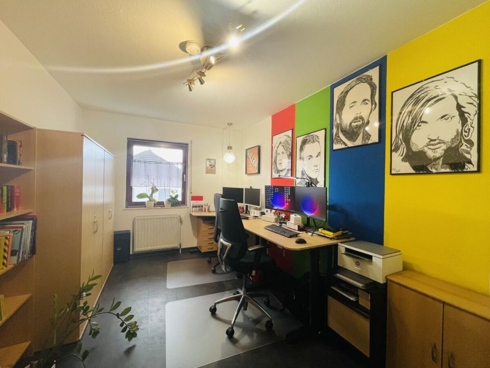 Büro-/Kinderzimmer