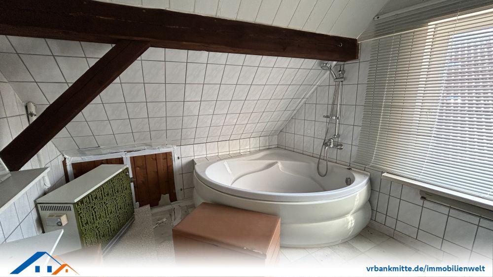 Wohn-Duo: Zwei Häuser mit Zusatzgrundstücken in Weißenborn