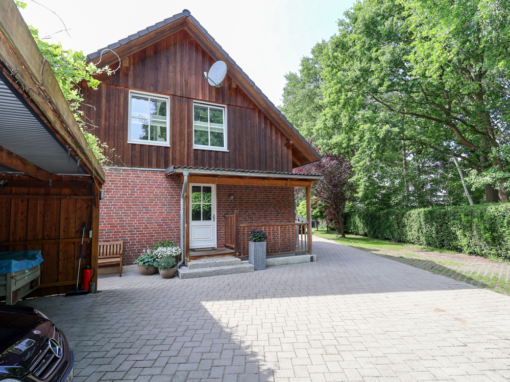 Junges Einfamilienhaus mit traumhaften Garten in Fintel