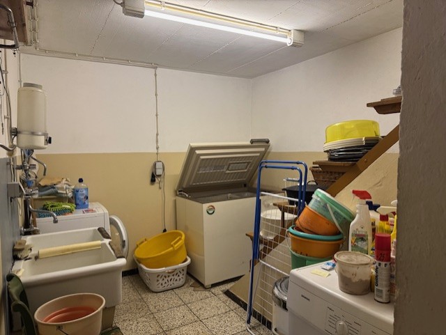 Haus - Werkstattnebengebäude - großes Grundstück