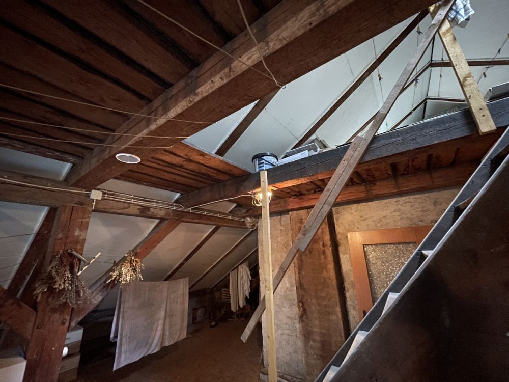 Ein teilvermietetes Zweifamilienhaus in guter Lage in Pleystein!