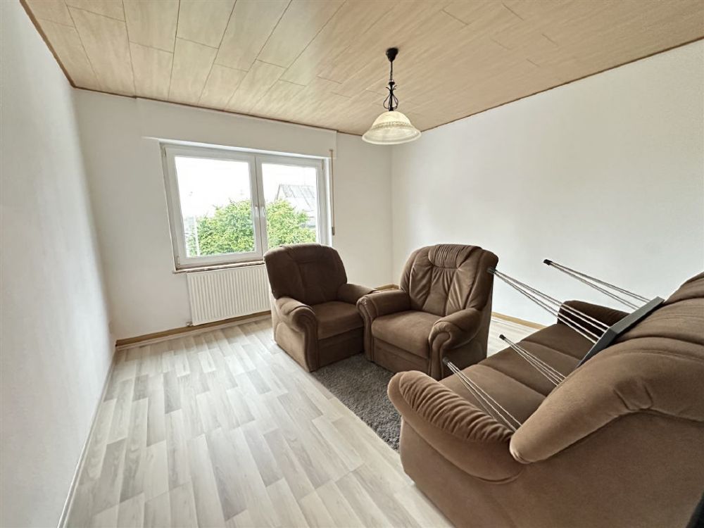 Vollständig Renovierte Doppelhaushälfte in Lingerhahn!