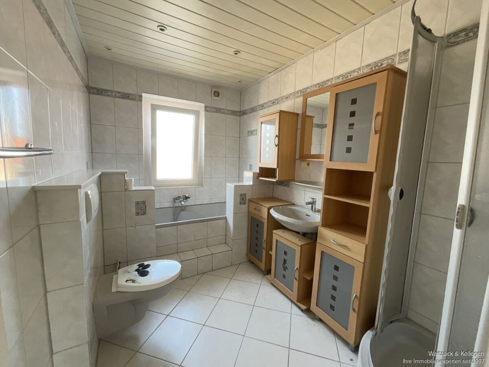 gemütliche 
4,5-Zimmer-Dachwohnung
zwischen Stadtpark & Marktplatz