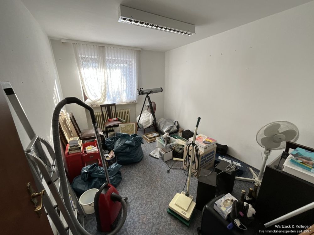 Familienschatz!
Ein- bis Zweifamilienhaus 
in Postbauer-Heng (Kemnath)