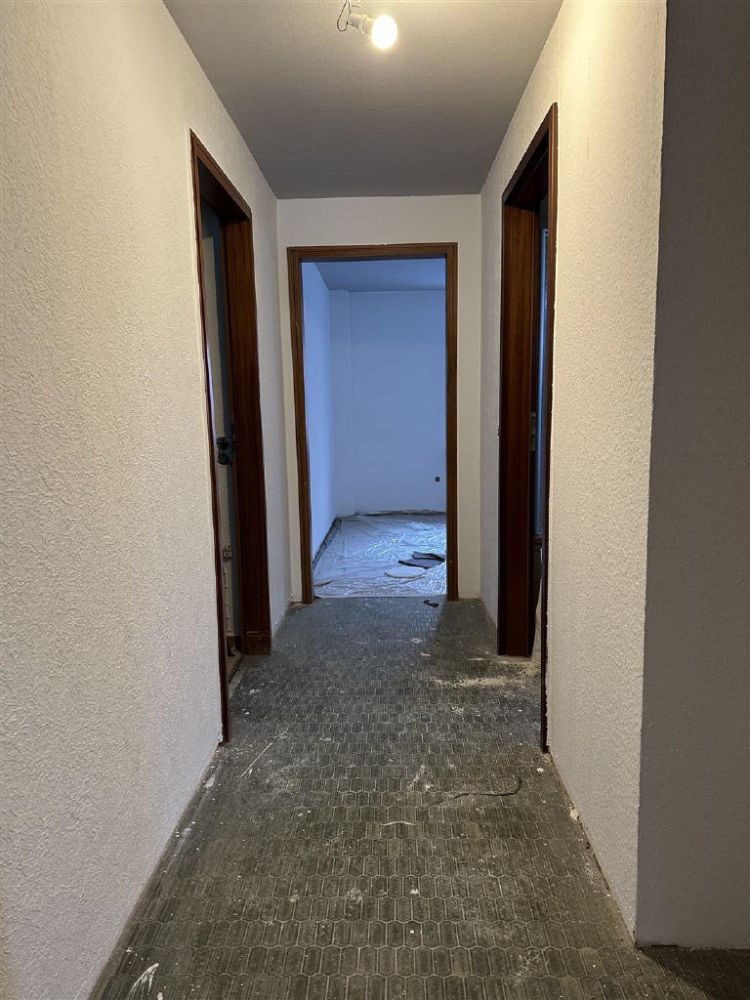 Wohn- und Geschäftshaus "Preis auf Anfrage"