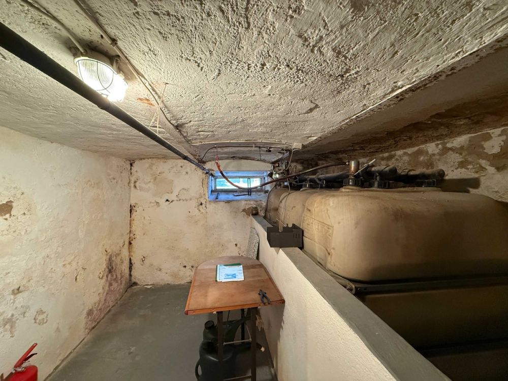 Sanierungsbedürftiges Mehrfamilienhaus in Arzberg!