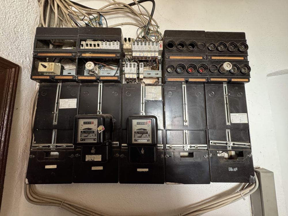 15 alte Elektrik
