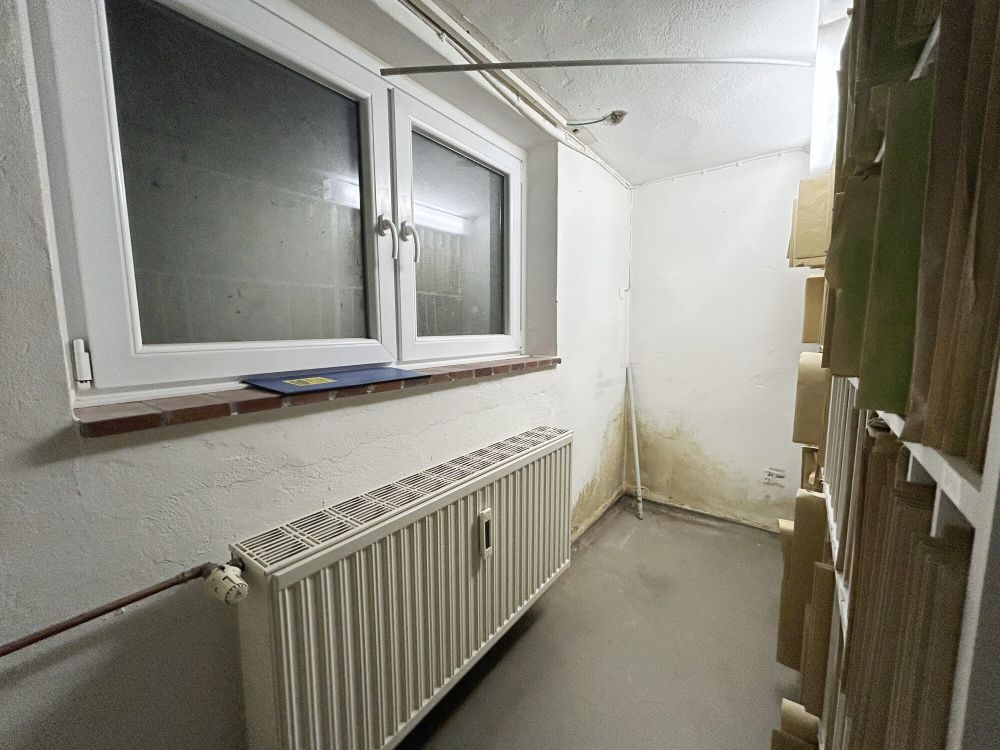 Gepflegtes Zweifamilienhaus - vielseitig nutzbar (15)