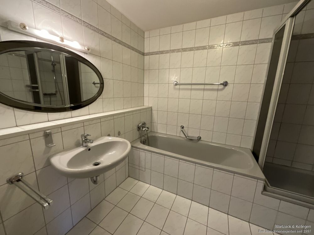 Die Schwarzachklamm 
vor der Haustür:
gemütliches Reihenhaus mit Garage
in Gsteinach